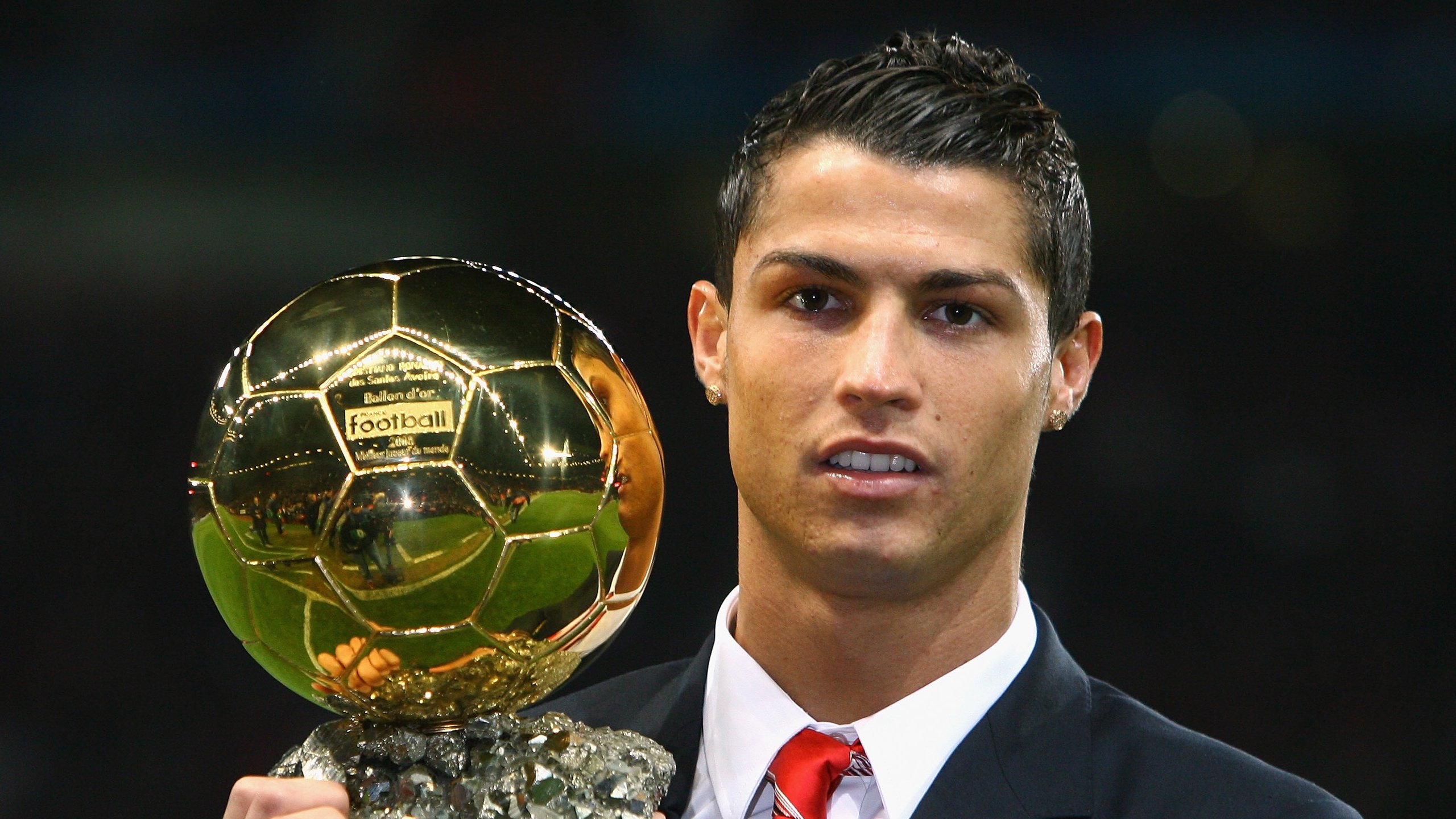 铁血与艺术的碰撞，阿什拉夫全程高能输出，毕尔巴鄂正面击溃AC米兰