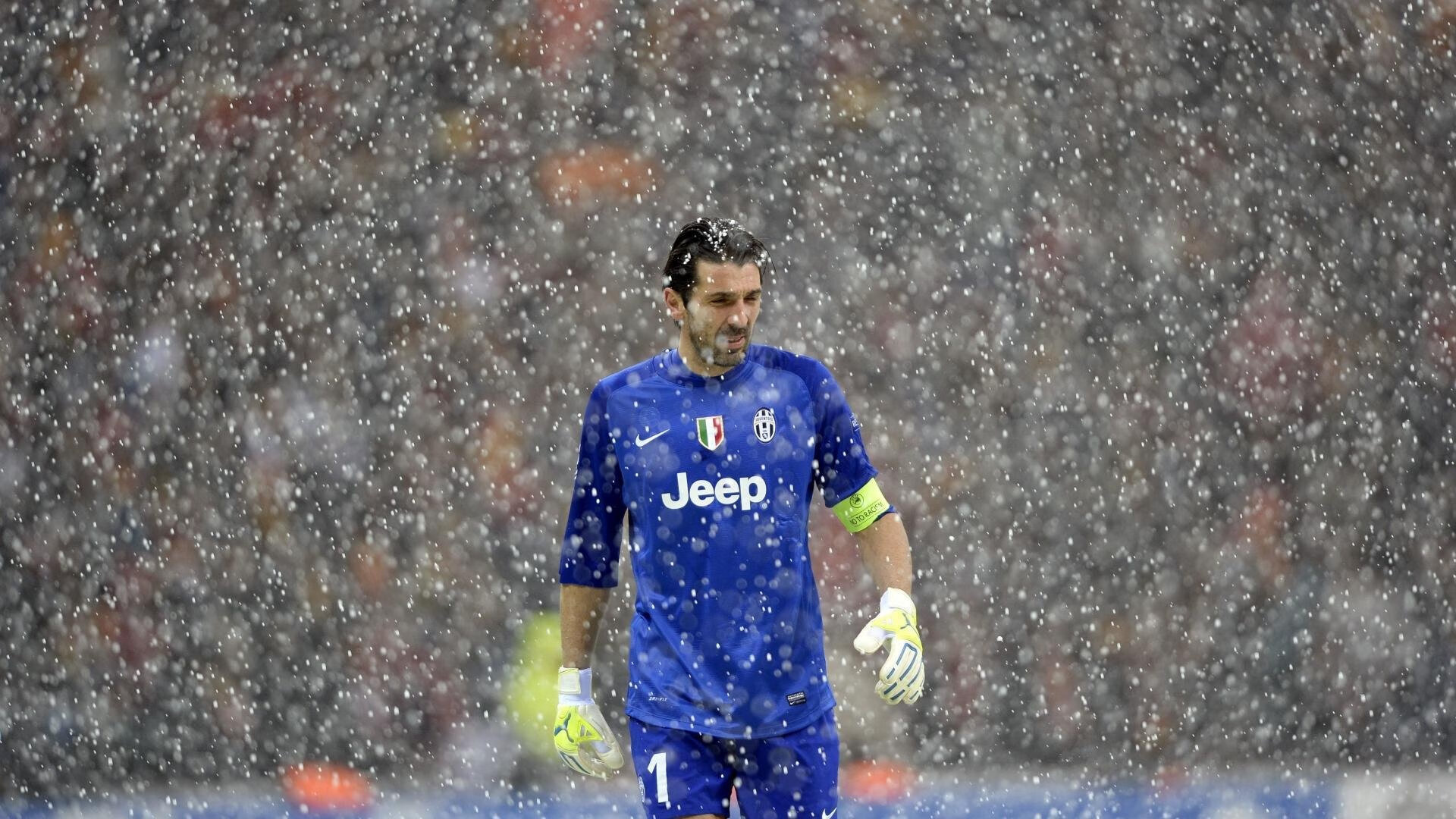 北欧童话再临，丹麦无名英雄布鲁诺如何点燃赛场，导演史诗级翻盘拜仁