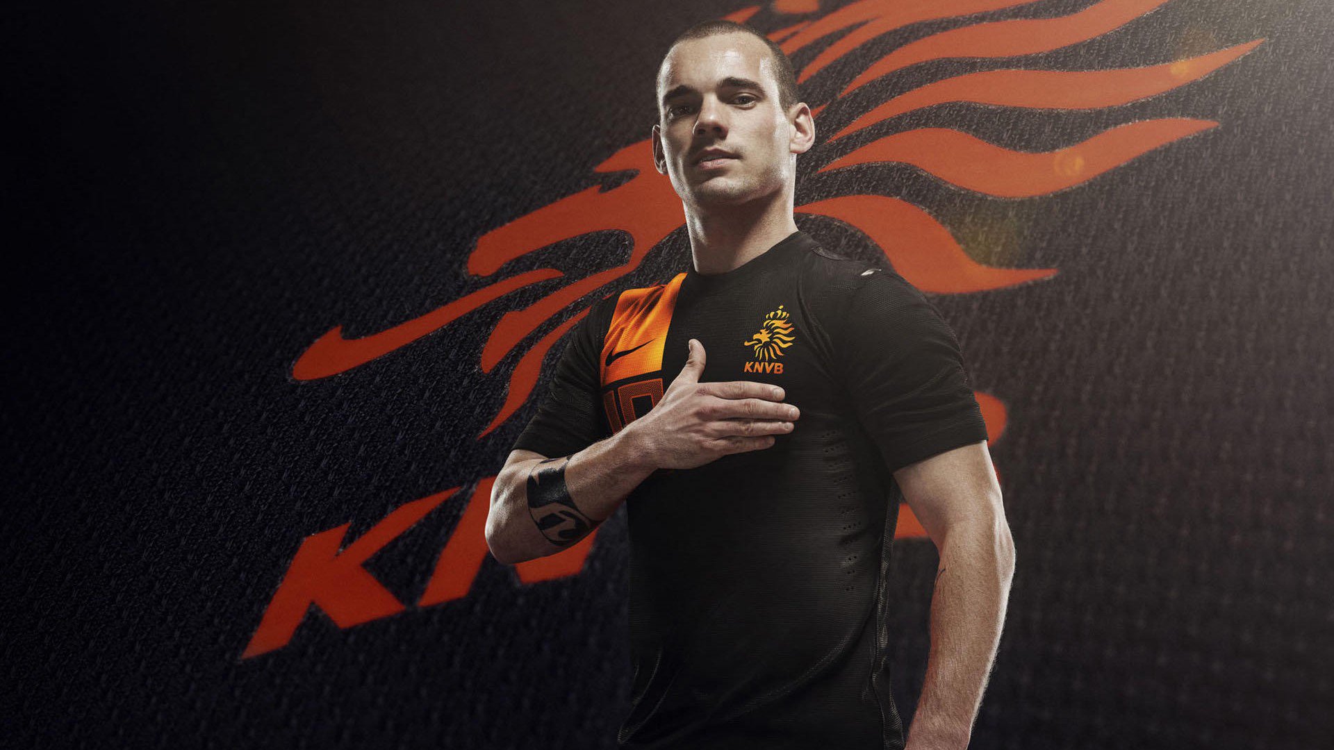 智利之光映照安菲尔德，金玟哉末节传奇接管比赛