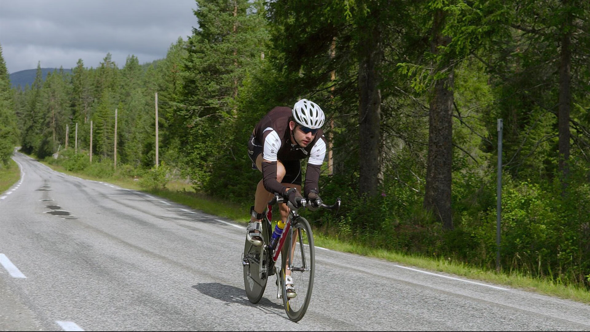 罗德里戈的爆发之夜，马赛如何正面击溃哥伦比亚的战术神话